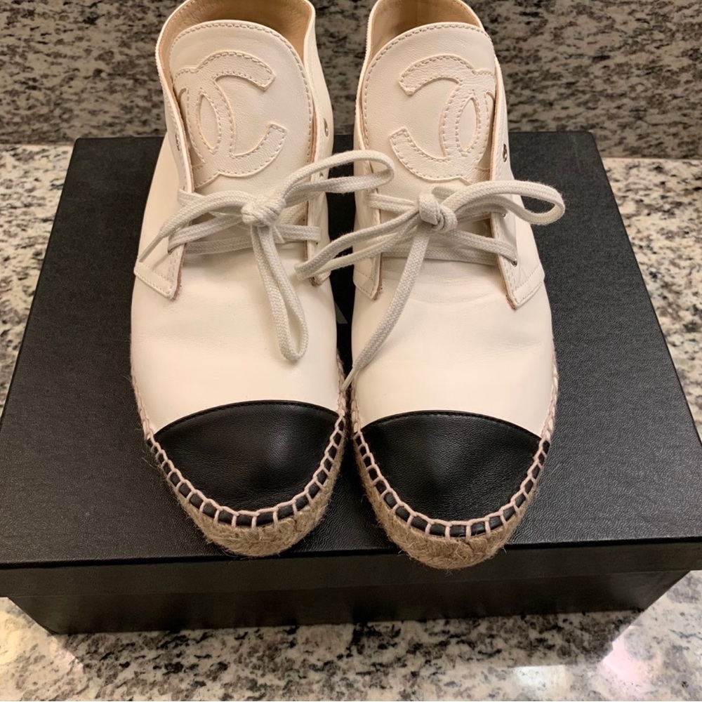 Chanel High top espadrilles